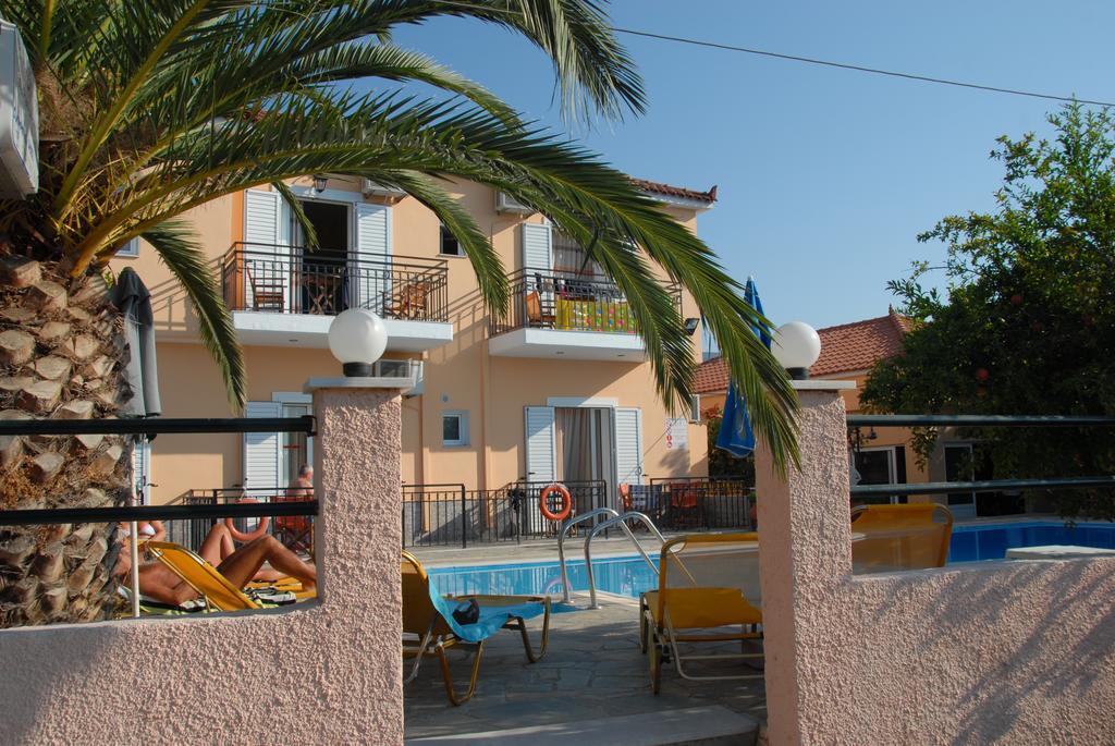 Lakis Studios Anaxos Chambre photo